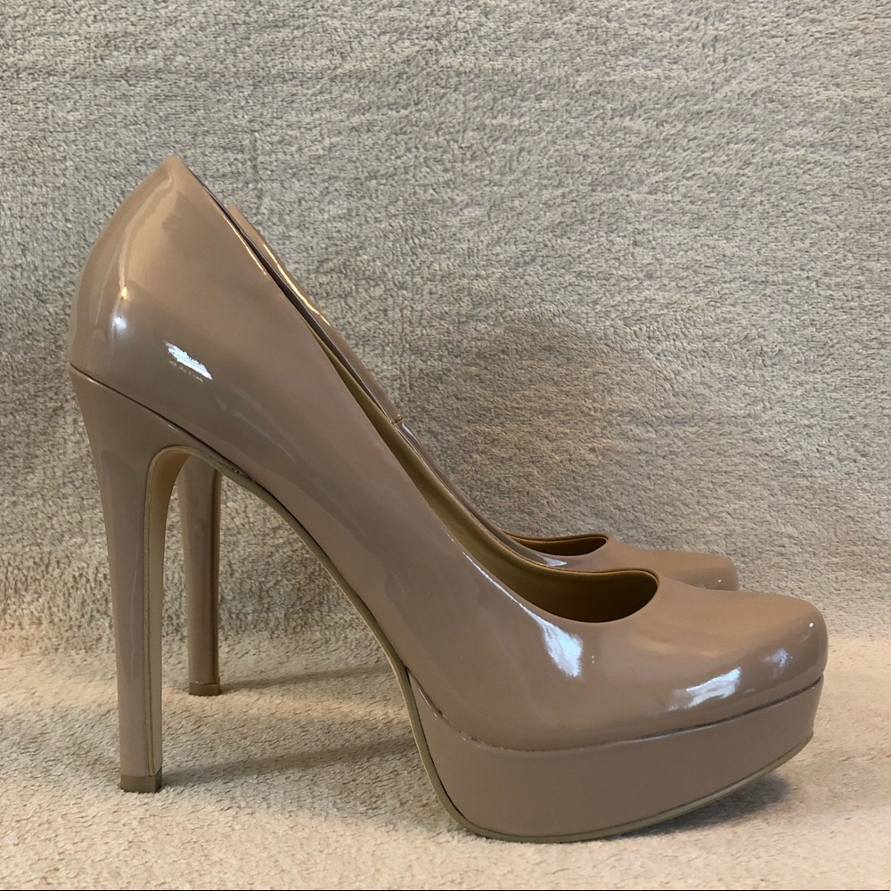 Chinese Laundry Women’s Nude Pumps, Size 8.5